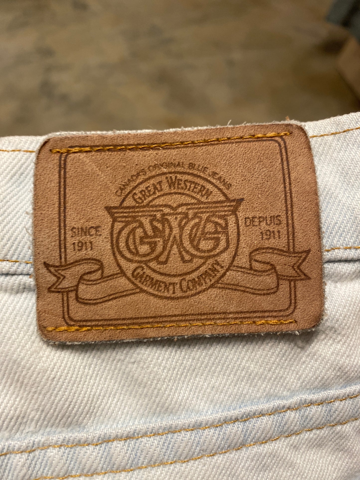GWG Made in Canada 26 Light Fade Denim Pants - TT