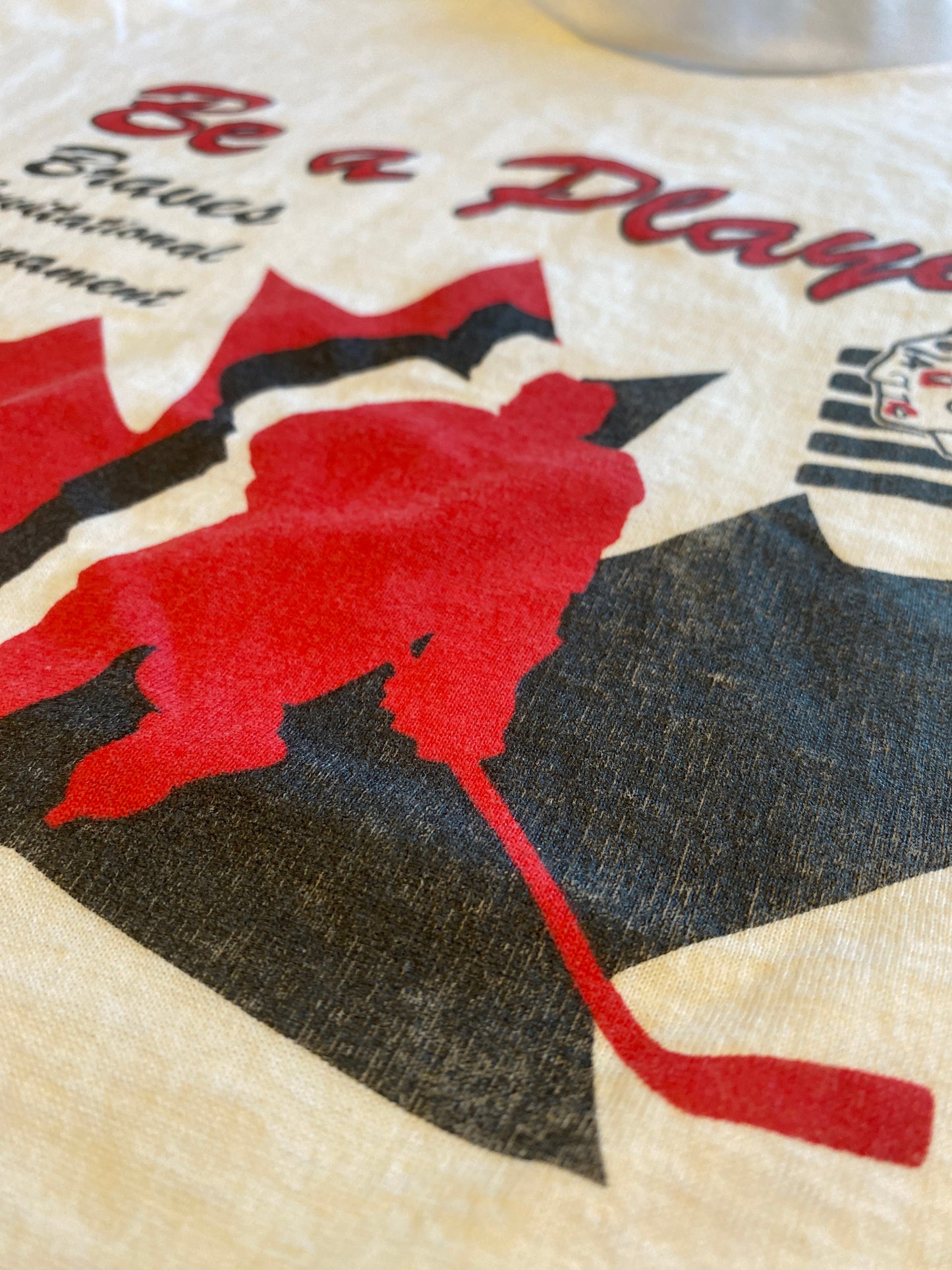 Be a Player Braves Hockey SS White Vintage Shirt XL Single Stitch Made in Canada