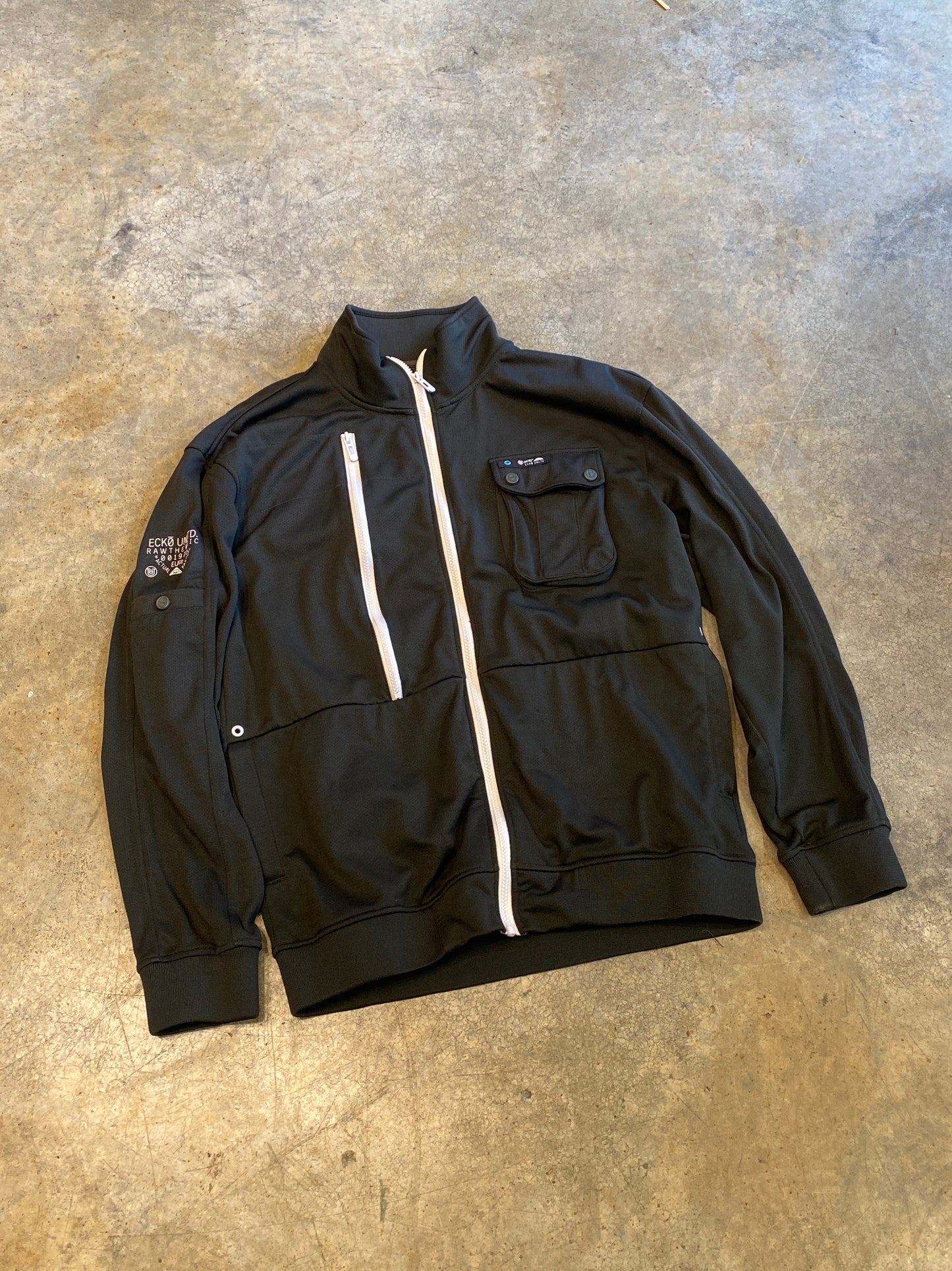 Ecko Unlimited Black Zip Athletic Sweater Large