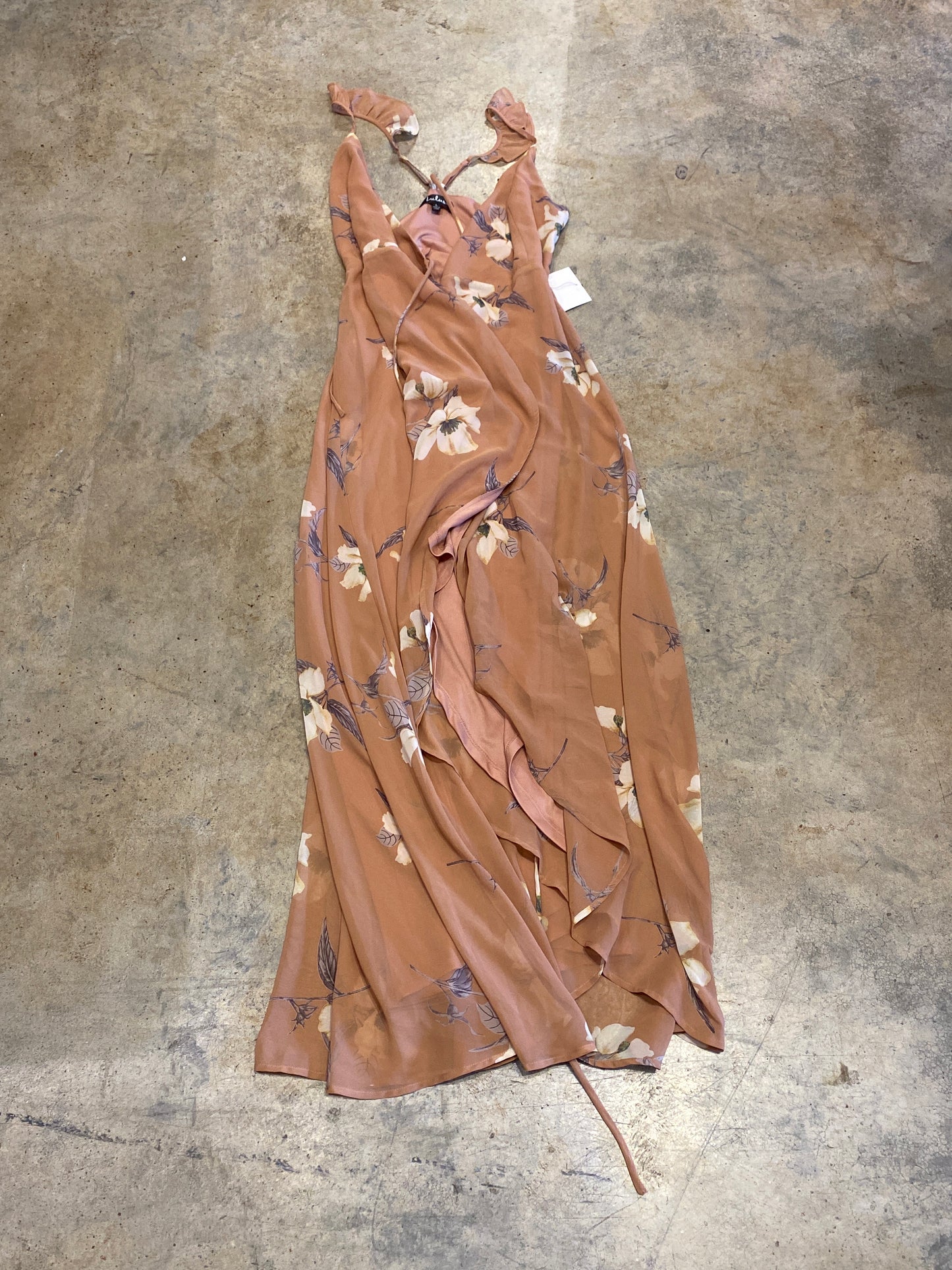 Lulu’s Long Pink Wrap Dress Large