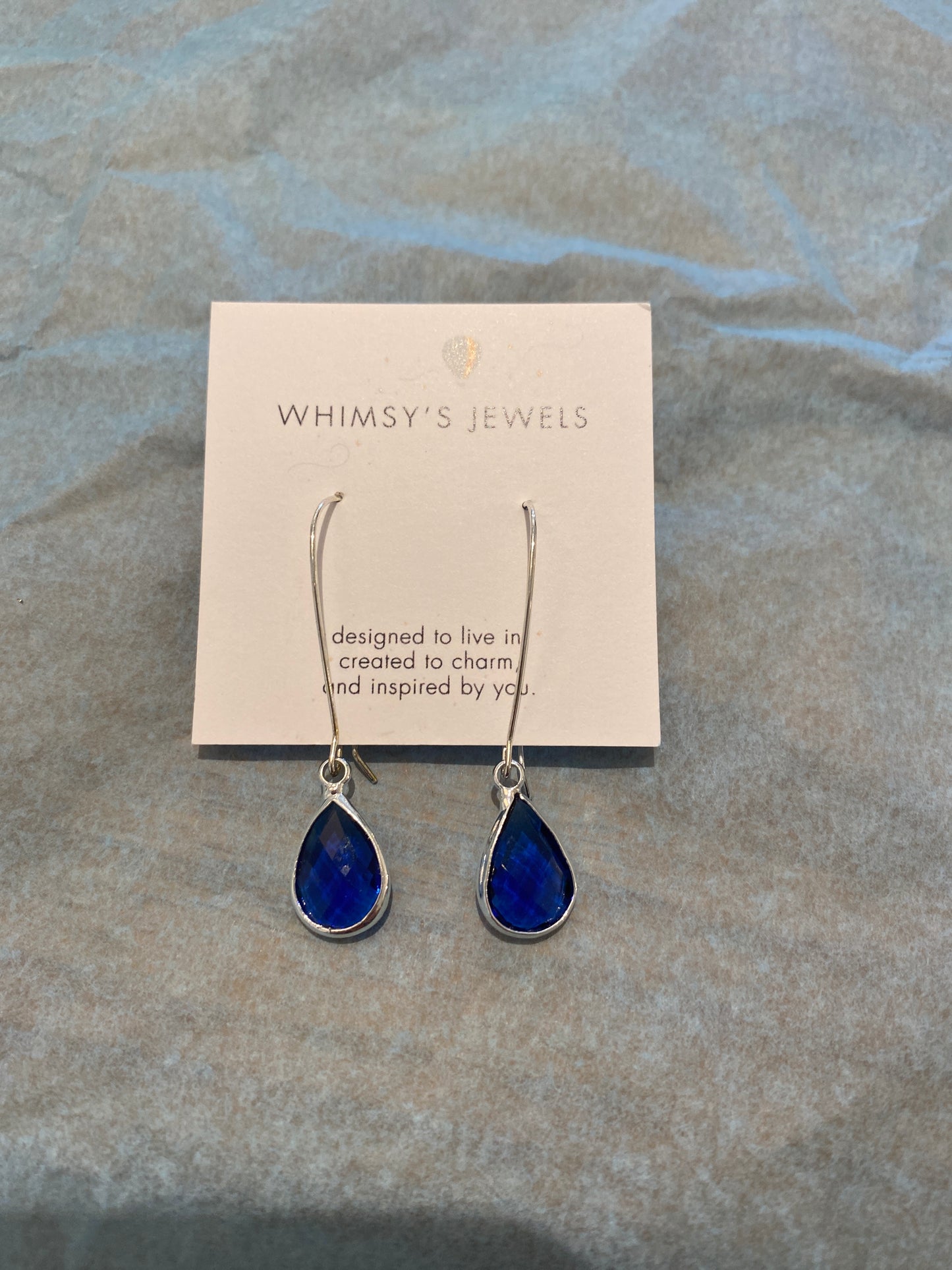 Whimsy’s Jewels | Kidney Hook Drop Earrings