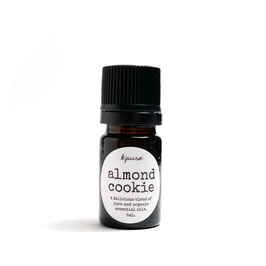 Organic Essential Oil Diffuser Blend 5mL - Almond Cookie